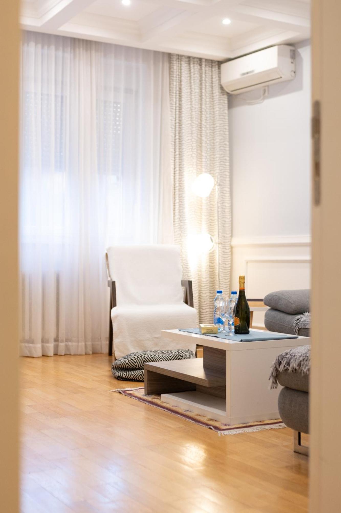 Central Business Apartments Terazije Belgrade Luaran gambar